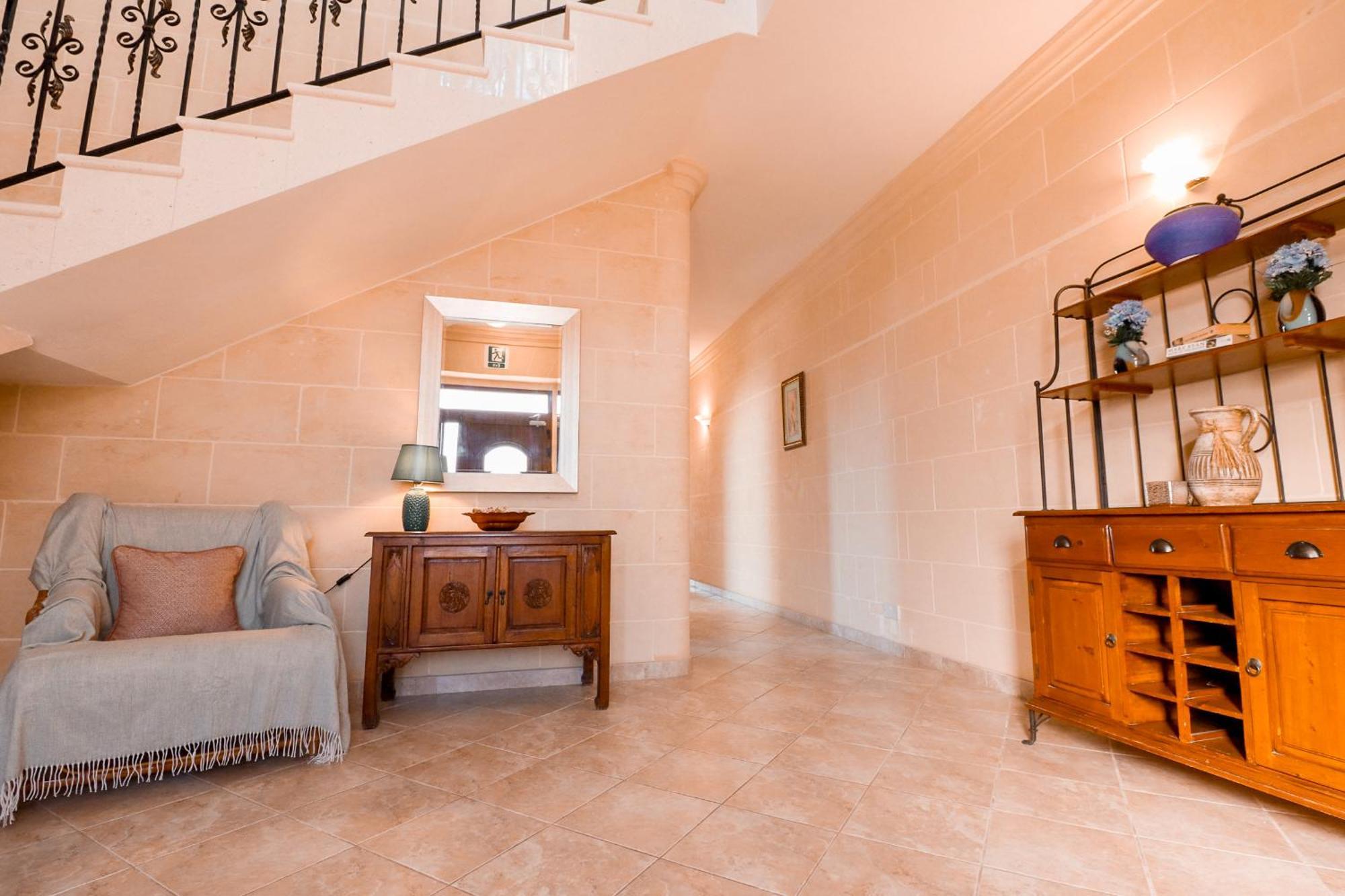 Villa Fieldend - Gozo Holiday Home Арб Екстер'єр фото